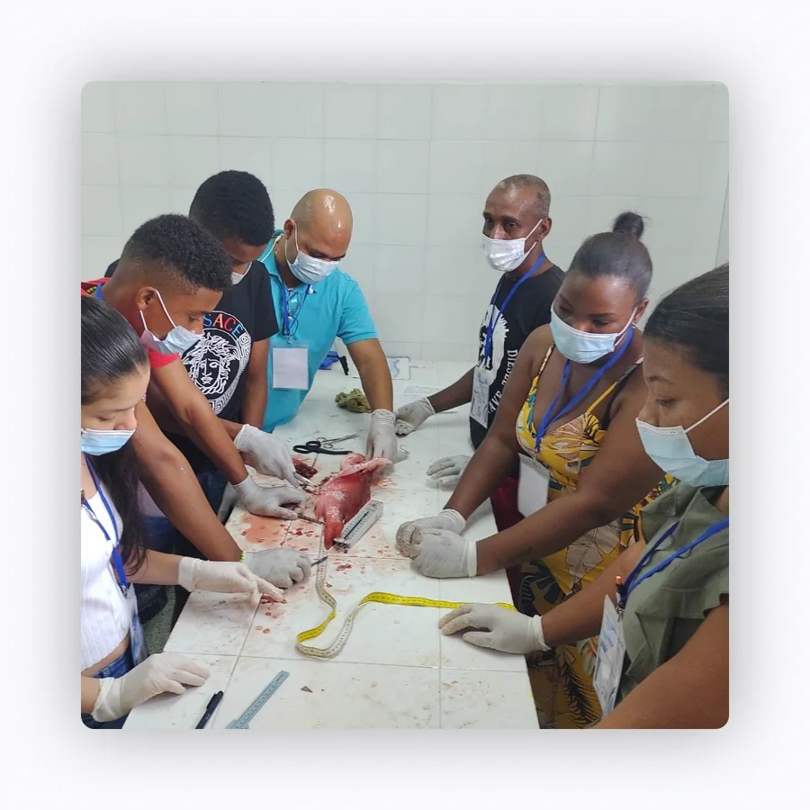 Ciencia y conocimiento local con comunidades de Fundación SQUALUS
